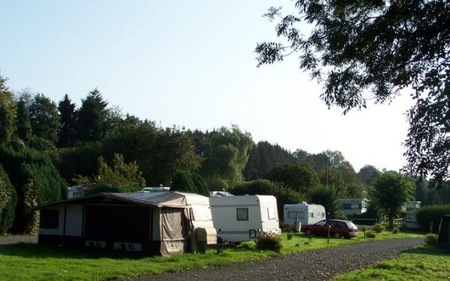 285505_200133703379129_7178883_n